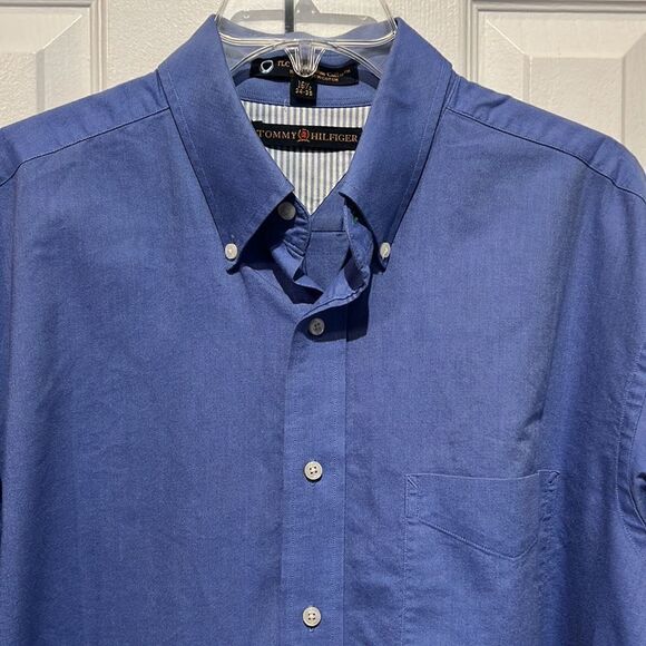 ‎Tommy Hilfiger Men’s Button Down Shirt Size 16.5 - Picture 2 of 10